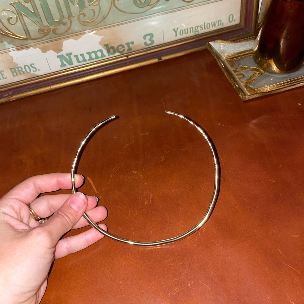 Zara Neck Cuff Necklace
